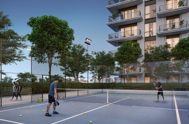 Golf Verge - Image 1