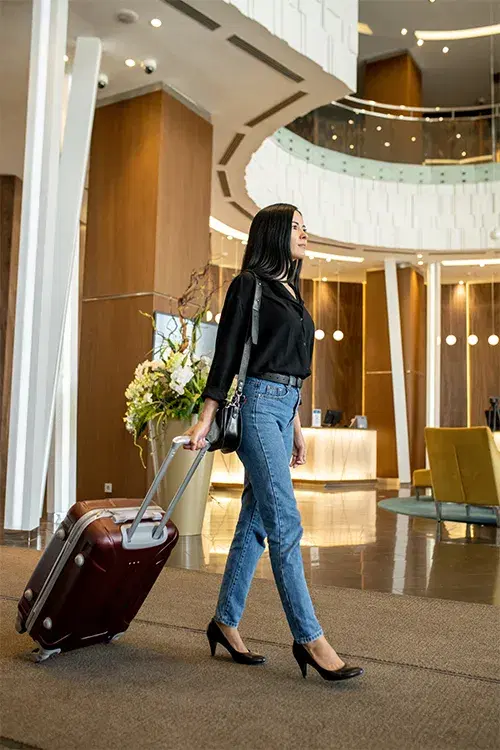 Why Hotel Apartments in Downtown Dubai Are Perfect for Extended Stays