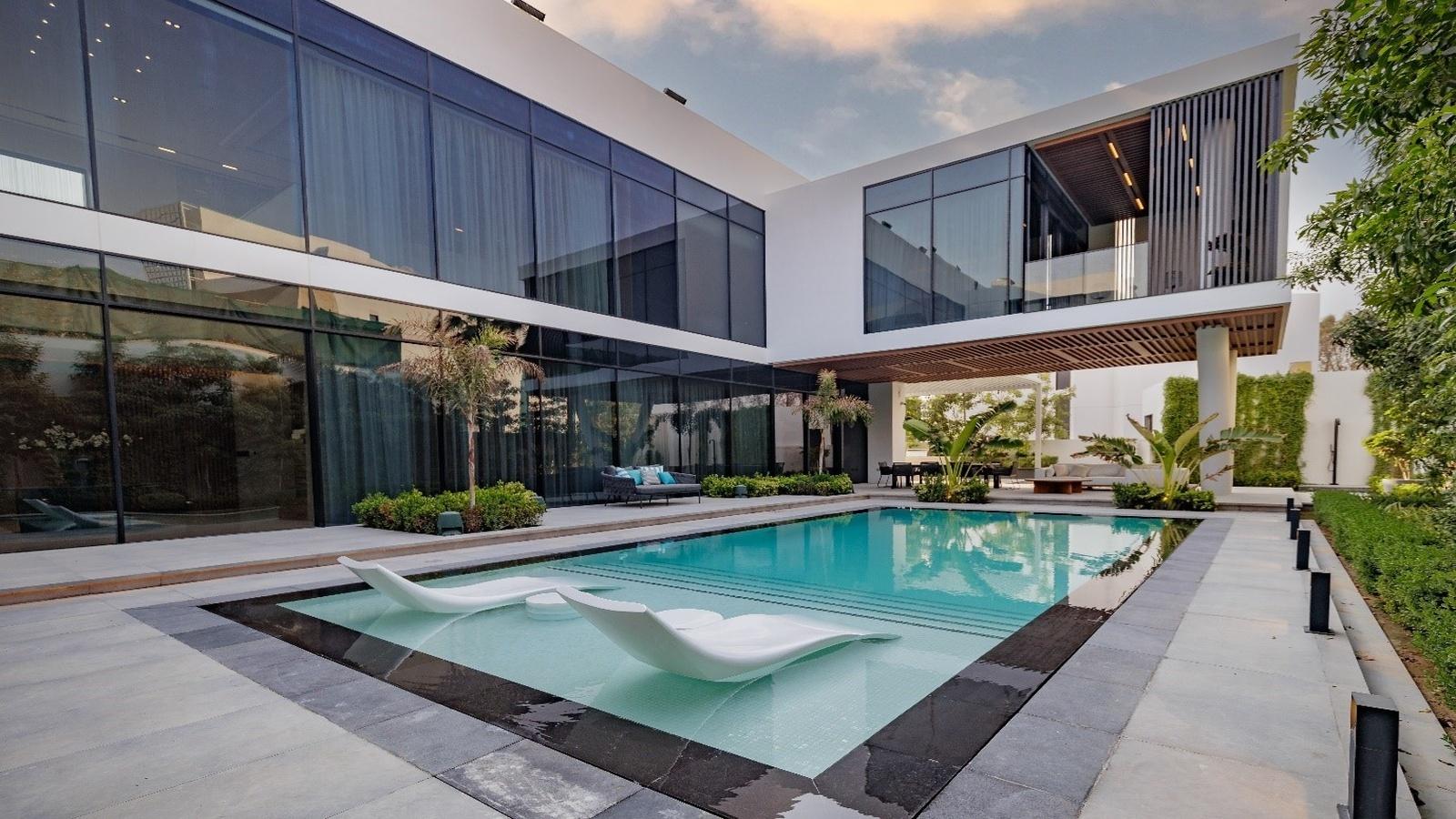 Maria Morris Global Breaks Records with Sale of Ultra-Luxury Villa in Al Barari