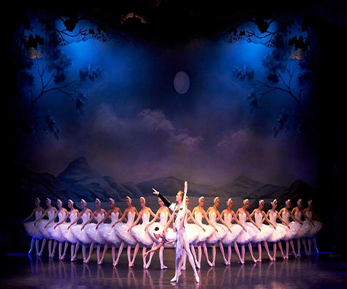 Swan Lake by Moscow Ballet La Classique Set for Abu Dhabi