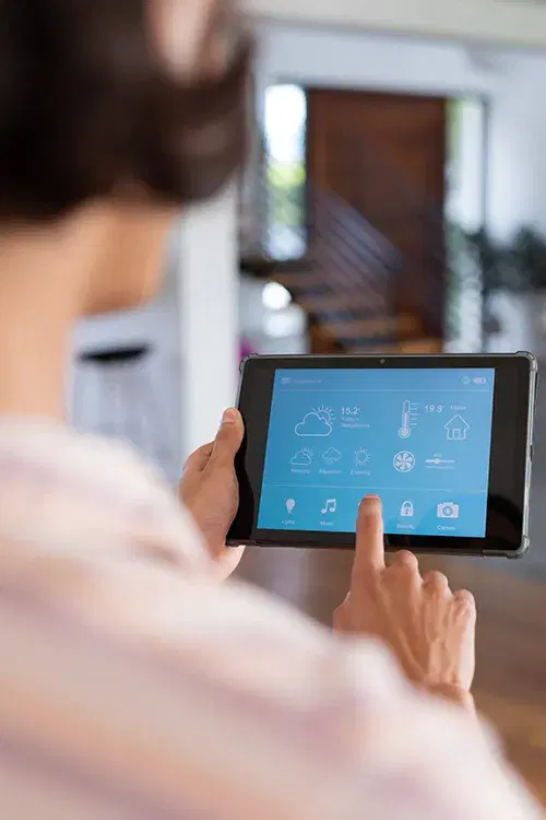 Top 14 Features of a Smart Home in Dubai