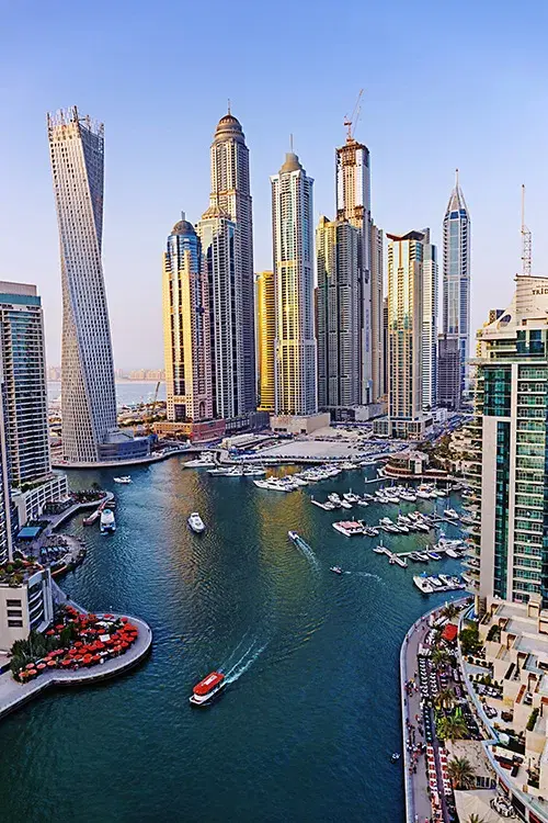 Dubai Marina Real Estate: Why It's a Hot Investment in 2024